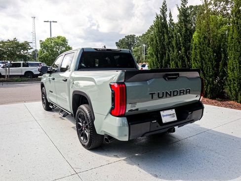Used 2025 Toyota Tundra SR5 w/ SR5 Convenience Package AWD/4WD image 8