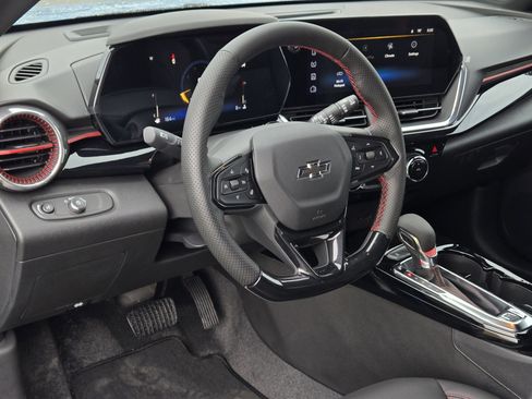 New 2026 Chevrolet Trax RS w/ Driver Confidence Package image 17