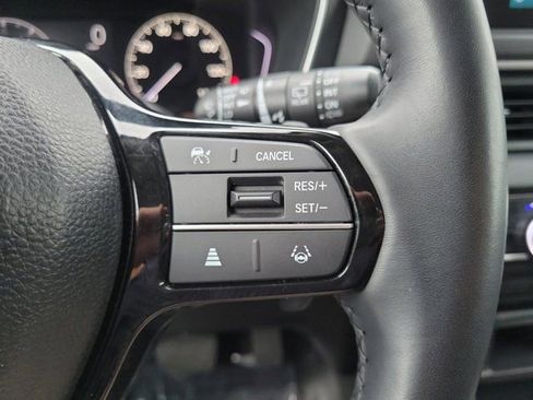 Used 2023 Honda Pilot Touring image 31