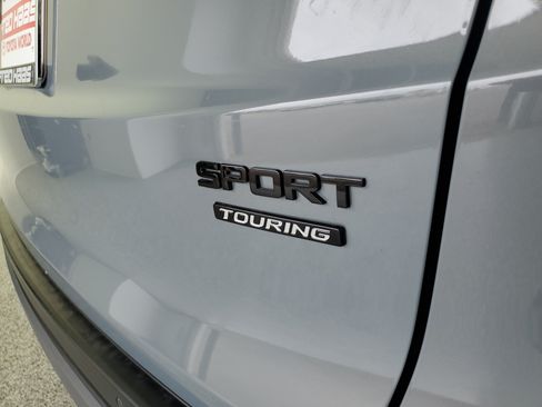 Used 2026 Honda CR-V Sport Touring image 8