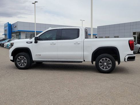 Used 2024 GMC Sierra 1500 AT4 w/ AT4 Premium Package AWD/4WD image 6