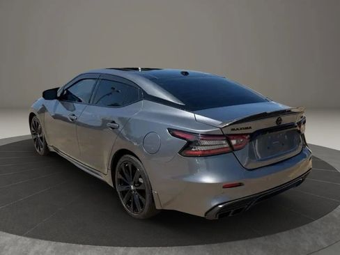 Used 2019 Nissan Maxima SR w/ Premium Package FWD image 10