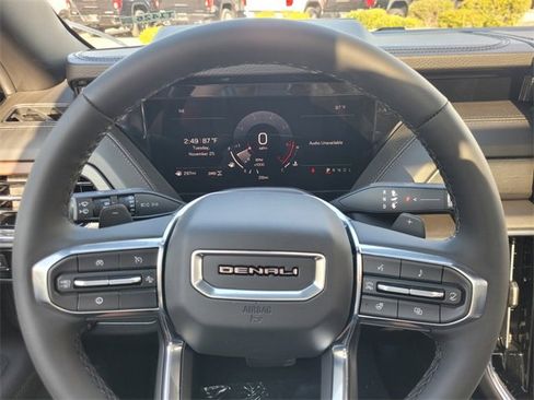 New 2026 GMC Yukon Denali w/ Sun & Power Step Package image 33