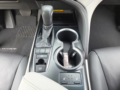 Used 2018 Toyota Camry XLE w/ Audio Package FWD image 31