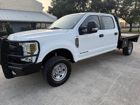 Used 2019 Ford F350 XL w/ Power Equipment Group AWD/4WD image 3