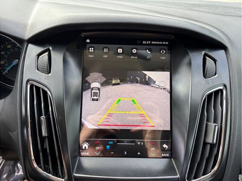 Used 2014 Ford Focus SE image 21