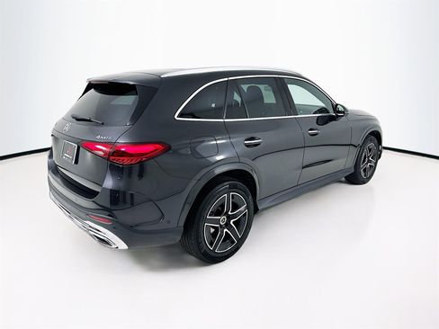 Certified 2025 Mercedes-Benz GLC 300 GLC 300 image 8