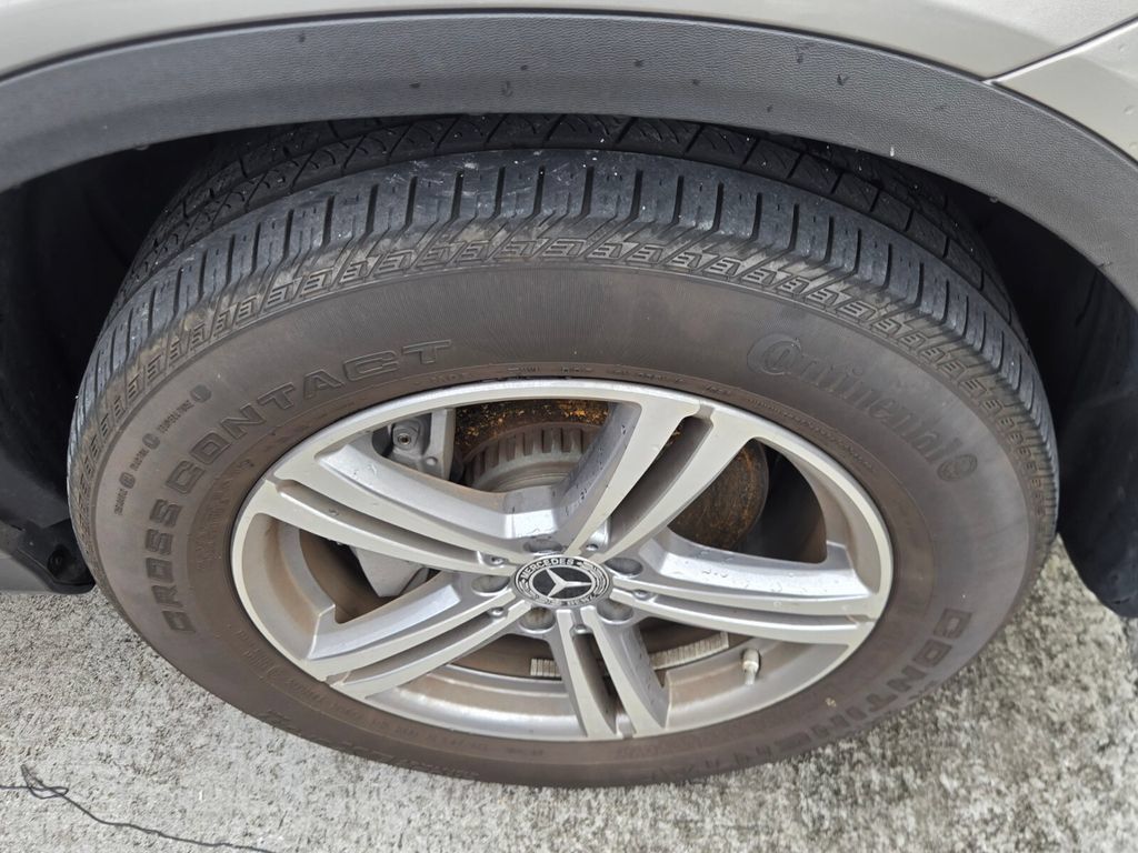 Used 2022 Mercedes-Benz GLC 300 image 5