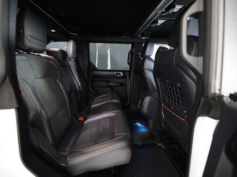 Used 2025 Ford Bronco Raptor AWD/4WD image 11