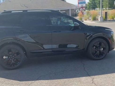 Used 2025 Kia Sportage X-Line image 8