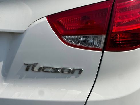 Used 2013 Hyundai Tucson GLS AWD/4WD image 24