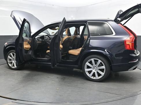 Used 2017 Volvo XC90 T6 Inscription w/ Vision Package AWD/4WD image 43