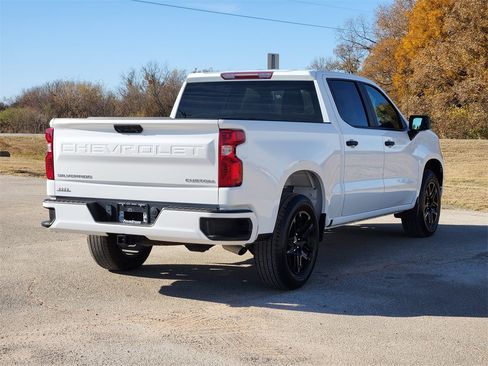 Used 2024 Chevrolet Silverado 1500 Custom image 7