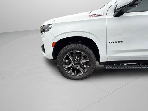 Used 2022 Chevrolet Tahoe Z71 w/ Luxury Package AWD/4WD image 36