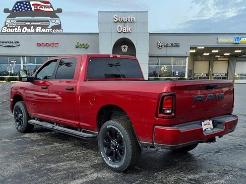 New 2026 RAM 2500 Big Horn AWD/4WD image 3