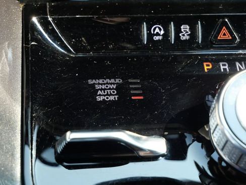 Used 2022 Jeep Wagoneer Series I AWD/4WD image 22