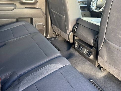 Used 2025 Chevrolet Silverado 2500 LT w/ Convenience Package AWD/4WD image 18