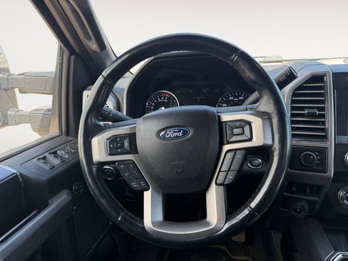 Used 2021 Ford F250 Platinum AWD/4WD image 12