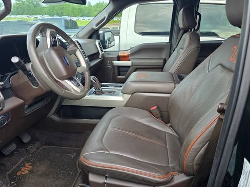 Used 2015 Ford F150 King Ranch w/ Equipment Group 601A Luxury AWD/4WD image 2