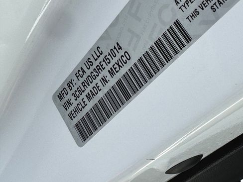 Used 2024 RAM ProMaster 2500 w/ Convenience Group FWD image 32