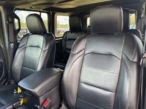 Certified 2021 Jeep Wrangler Unlimited Sahara image 20