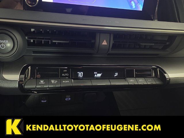 Used 2024 Toyota Prius LE AWD/4WD image 19