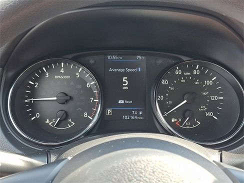 Used 2019 Nissan Rogue Sport S image 19