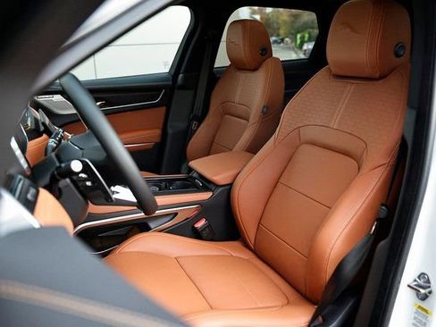 New 2026 Jaguar F-PACE R-Dynamic S image 19