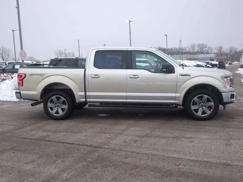 Used 2018 Ford F150 XLT w/ Equipment Group 302A Luxury image 9