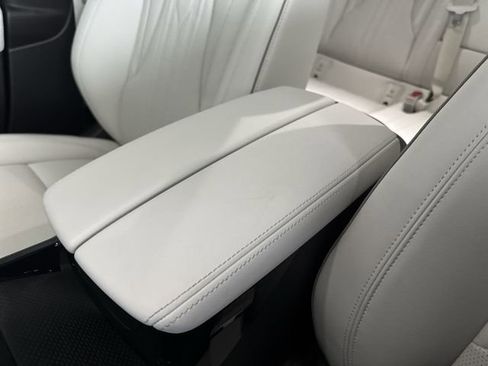 New 2026 Buick Envision Avenir image 21