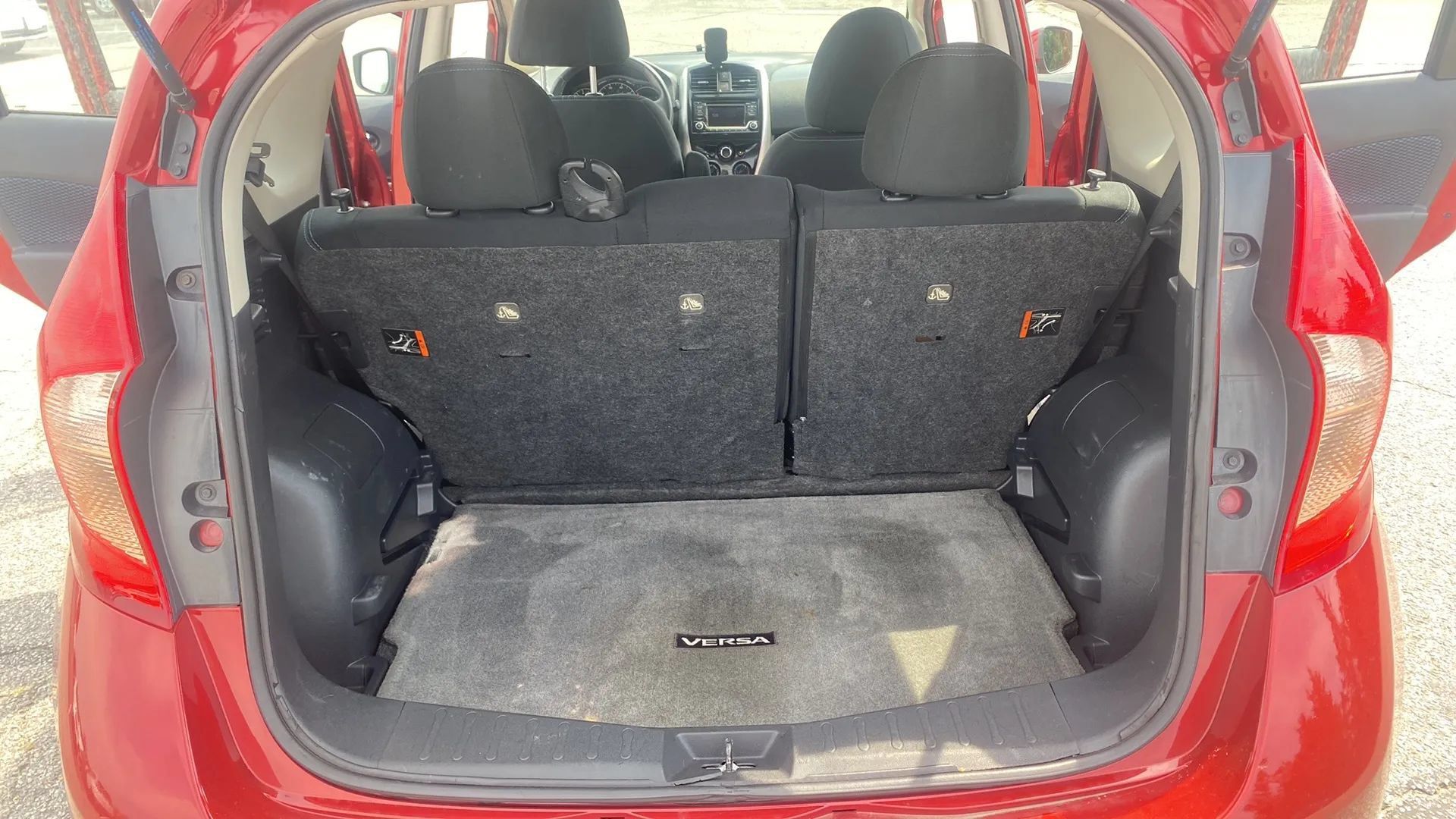 Used 2015 Nissan Versa Note SV w/ SV Convenience Package FWD image 15