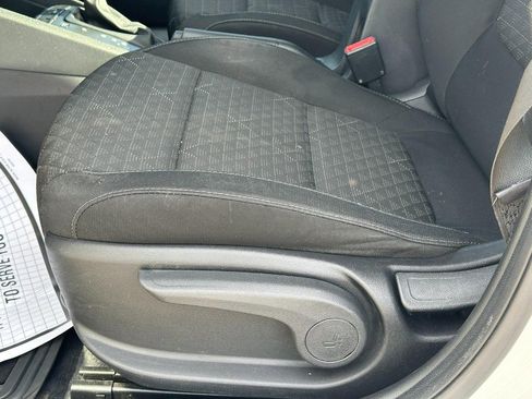 Used 2018 Kia Rio S image 15