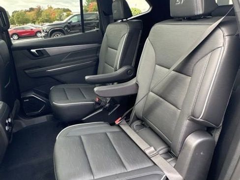 New 2026 Buick Enclave Sport Touring w/ Super Cruise Package image 17