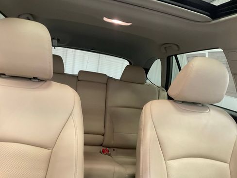 Used 2016 Subaru Outback 2.5i Limited AWD/4WD image 31