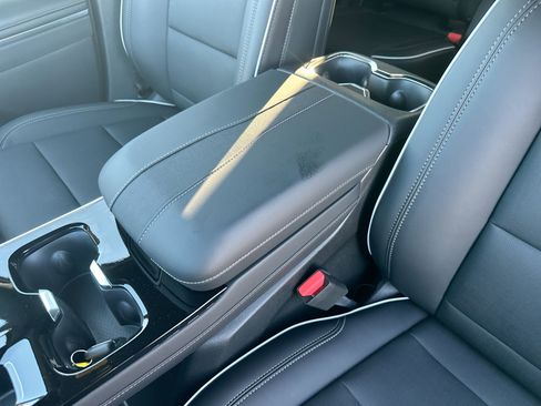 New 2026 Buick Enclave Preferred image 21