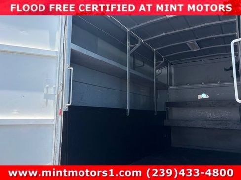 Used 2015 Ford E-350 and Econoline 350 Super Duty w/ Power Windows & Locks Group RWD image 18