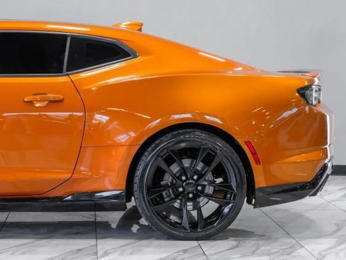 Used 2023 Chevrolet Camaro LT w/ Design Package 2 RWD image 19