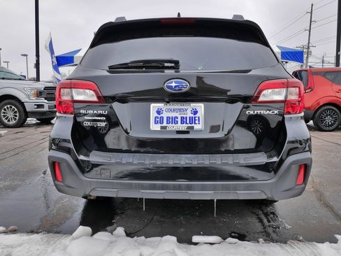 Used 2019 Subaru Outback 2.5i Limited image 6