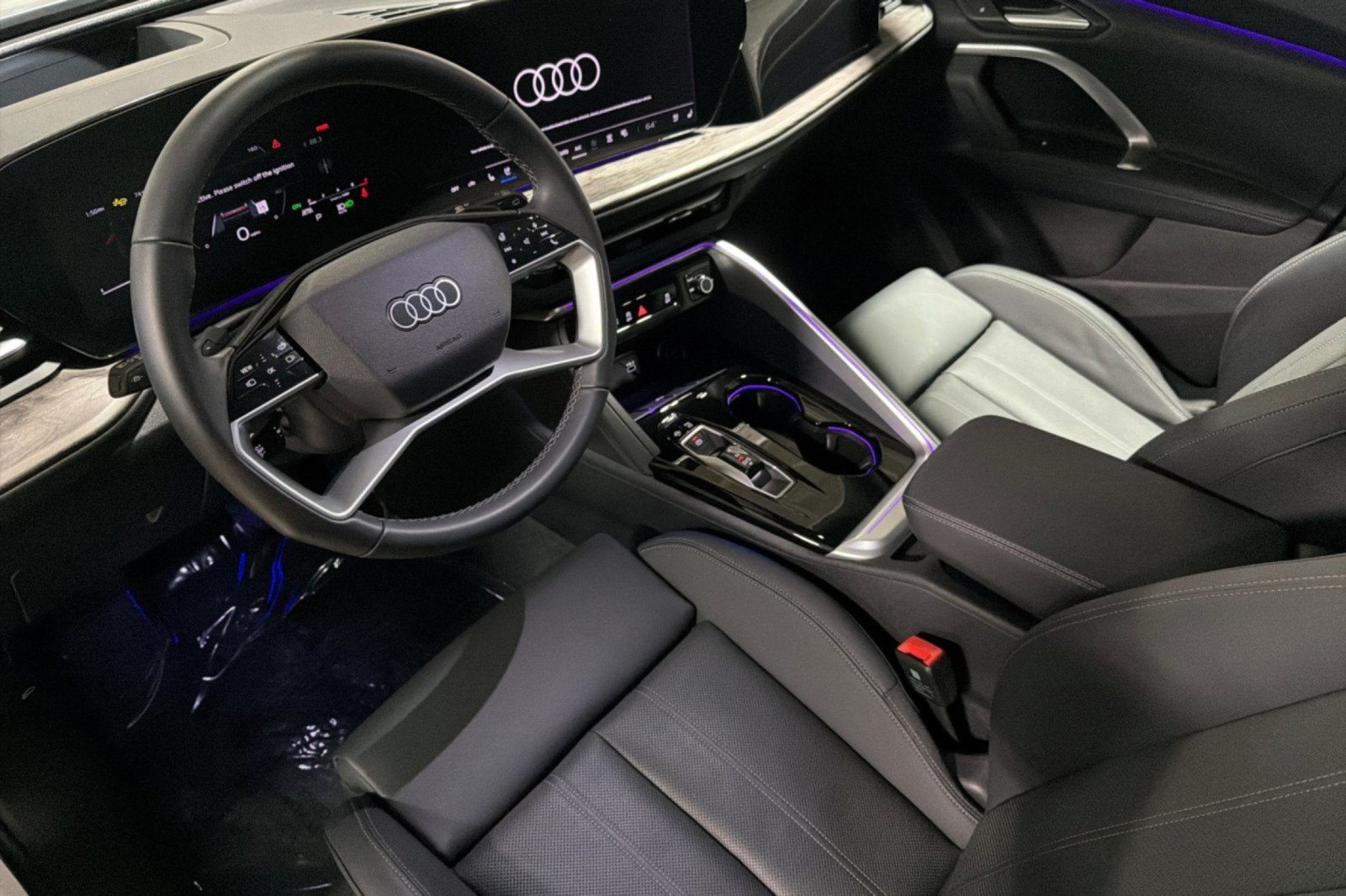 Used 2025 Audi Q5 Premium Plus w/ Premium Plus AWD/4WD image 9