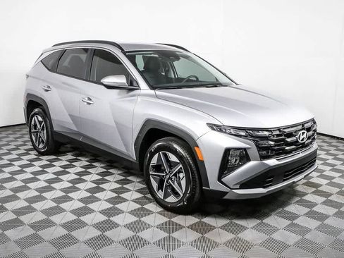 New 2026 Hyundai Tucson SEL w/ Tow & Go Package image 10