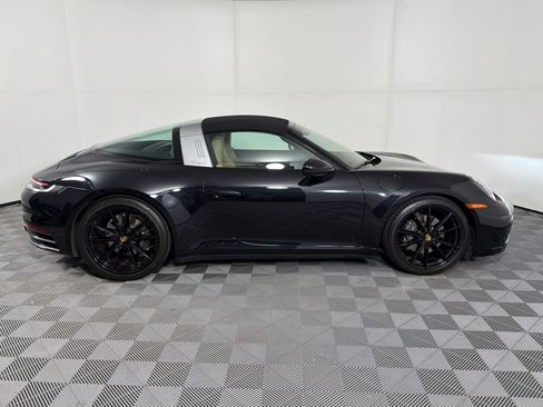 Certified 2024 Porsche 911 Targa 4 w/ Sport Package AWD/4WD image 33