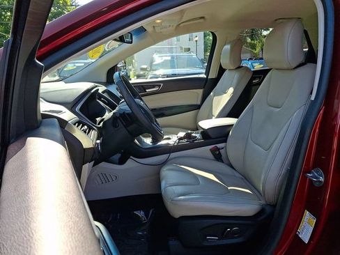 Used 2015 Ford Edge Titanium FWD image 13