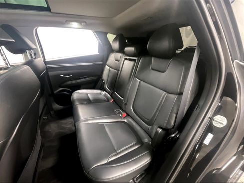 Used 2023 Hyundai Tucson Limited w/ Cargo Package image 15