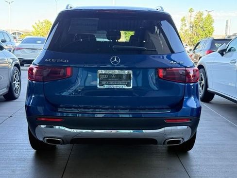 New 2026 Mercedes-Benz GLB 250 4MATIC image 7