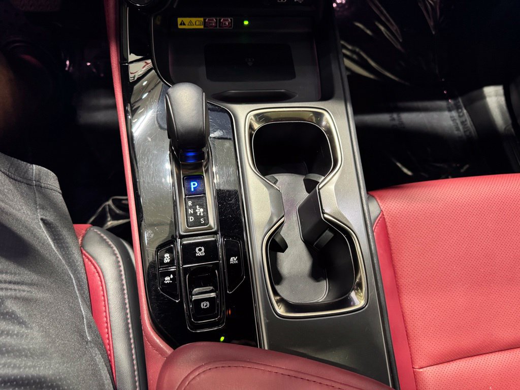 Used 2022 Lexus NX 350h AWD image 25