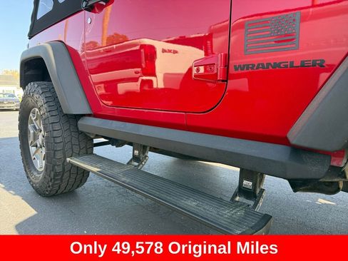 Used 2014 Jeep Wrangler Rubicon w/ Power Convenience Group AWD/4WD image 19