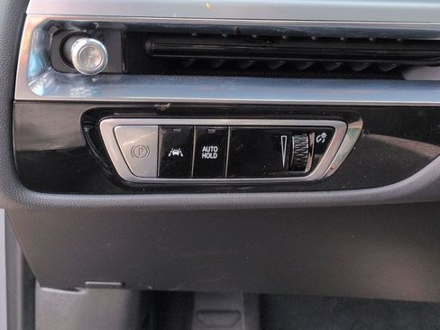Used 2023 Cadillac Lyriq 2WD image 19