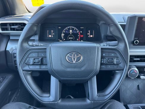 Certified 2025 Toyota Tacoma SR5 image 10