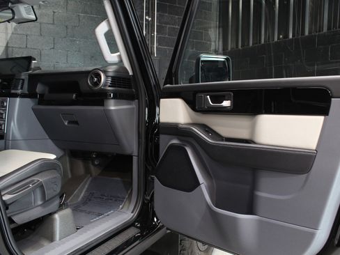 Used 2024 INEOS Grenadier AWD/4WD image 37