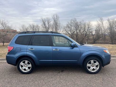 Used 2009 Subaru Forester 2.5X image 2